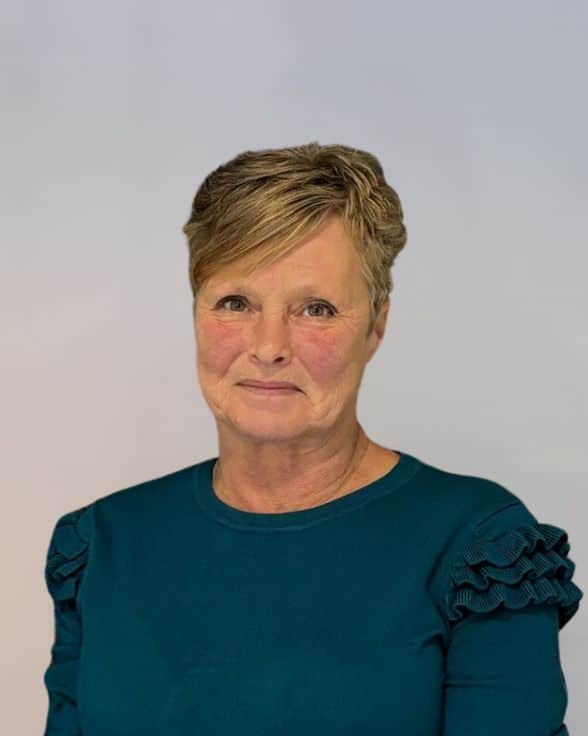 Lynne Godfrey